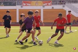 详解棒球规则中的“投手板站位”轴心脚离板瞬间的合法性界定